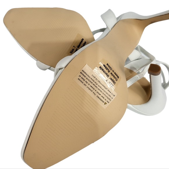 New York and Company Alania Dress Sandals White 7 - Picture 10 of 10